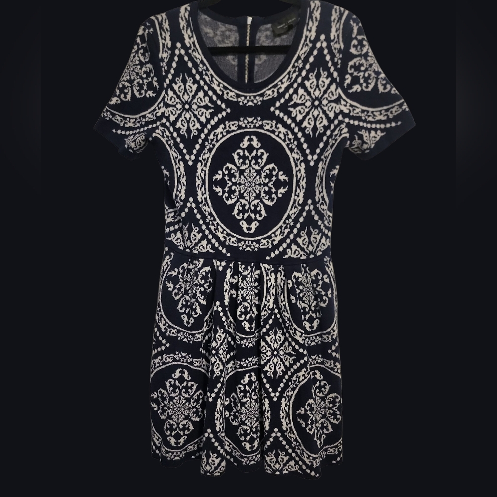 Romeo + Juliet Navy Print Sweater Dress